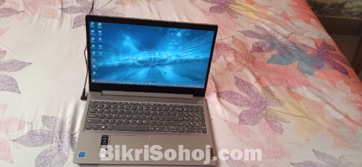 LenovoIdeaPad3 15igl05 used 5month